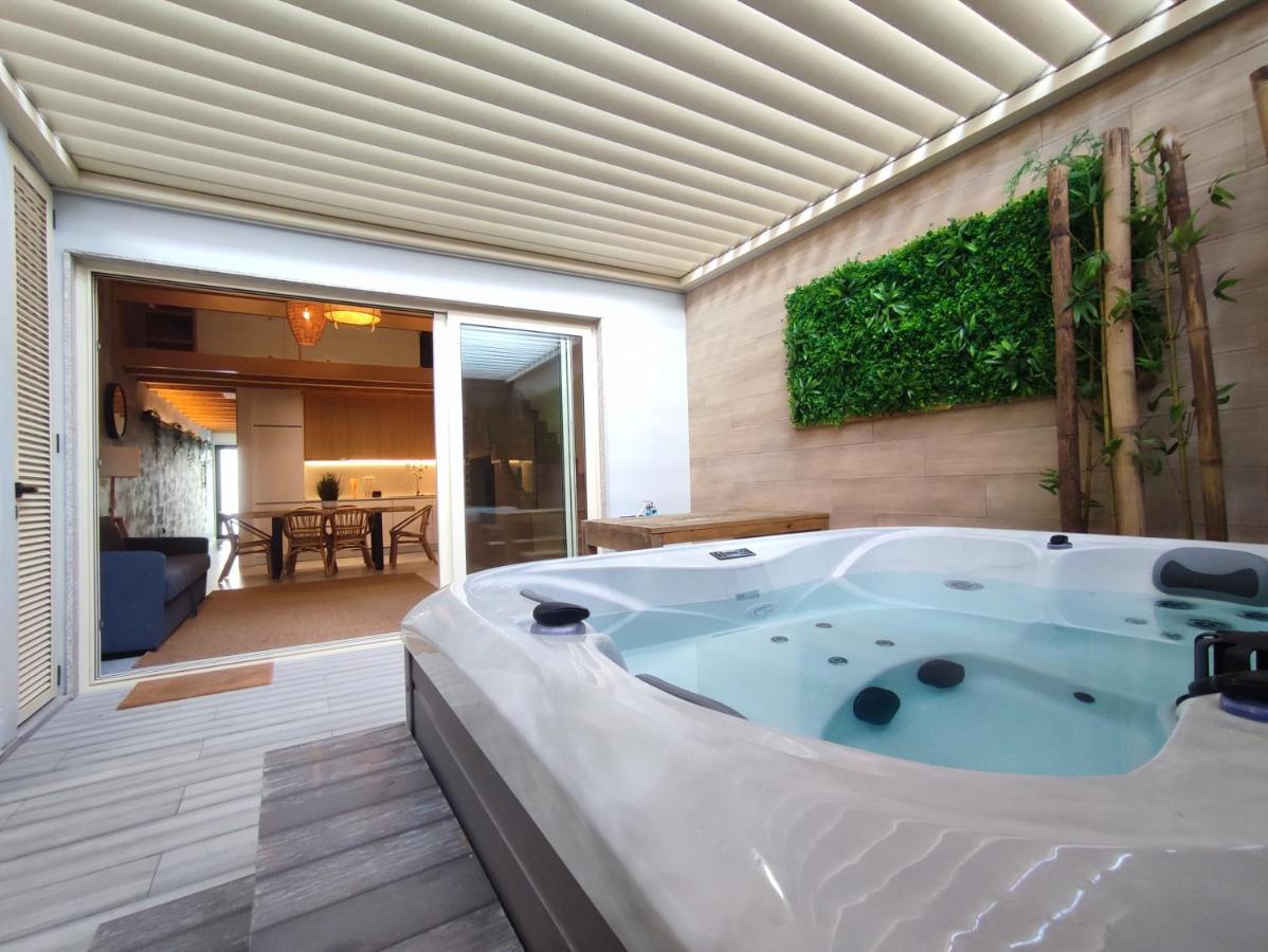 Ocean House Villa โอวาร์ ภายนอก รูปภาพ